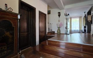 VANZARE CASA 10 CAMERE | ZONA VATRA LUMINOASA - Poză 6