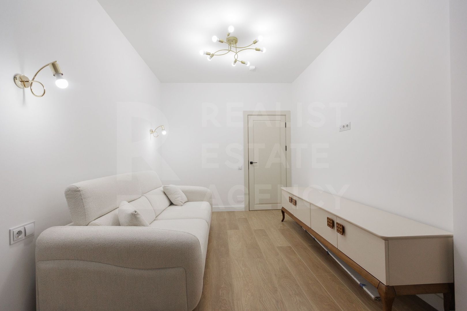 Vânzare, apartament, 2 camere, str. Calea Iesilor, sectorul Buiucani - Poză 7