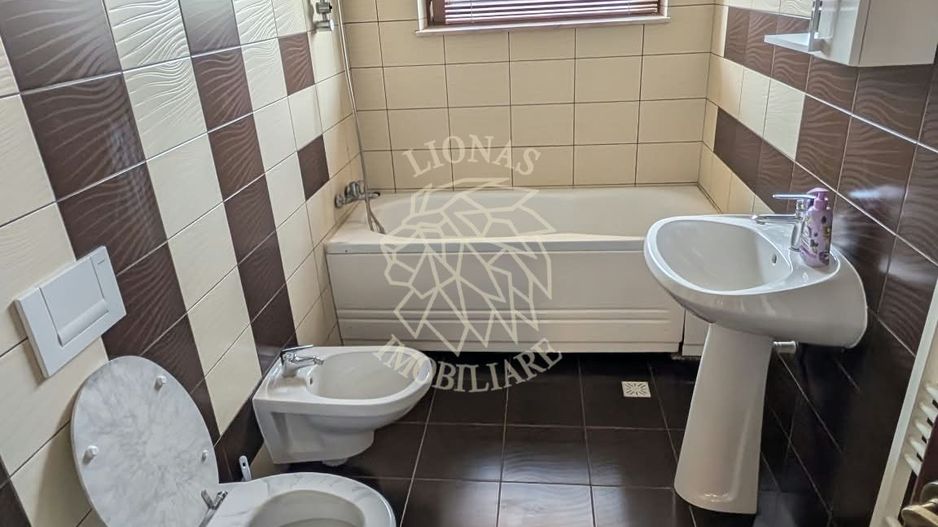 Apartament 46 mp-etaj 3-parcare-balcon-Zona Hotel Diana - Poză 5