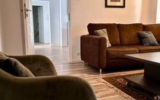 Apartamentul 2 camere renovat Drumul Sarii 24, etaj 4/4 - Poză 3