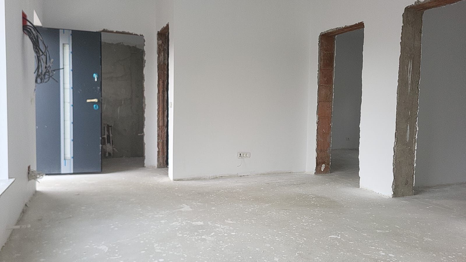 DUPLEX 3 +3  CAMERE , TERASA SI CURTE. - Poză 7
