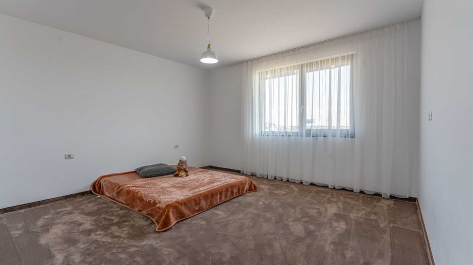 Casă individuală nouă, modernă, în Sânpetru, zona Triaj (Brasov) - Poză 20