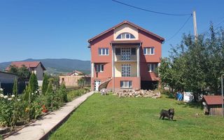 CASA 16 CAMERE 1400 MP TEREN - Poză 1