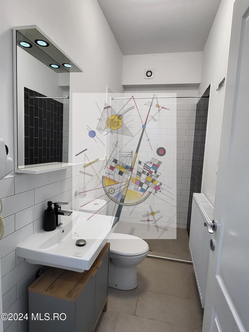 Apartament spatios cu 2 bai Mamaia Sat - Poză 1