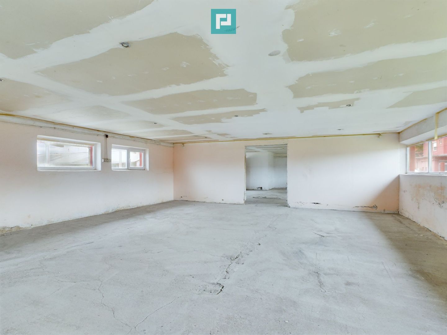 Spații depozitare/producție Moșnița Nouă - Poză 1