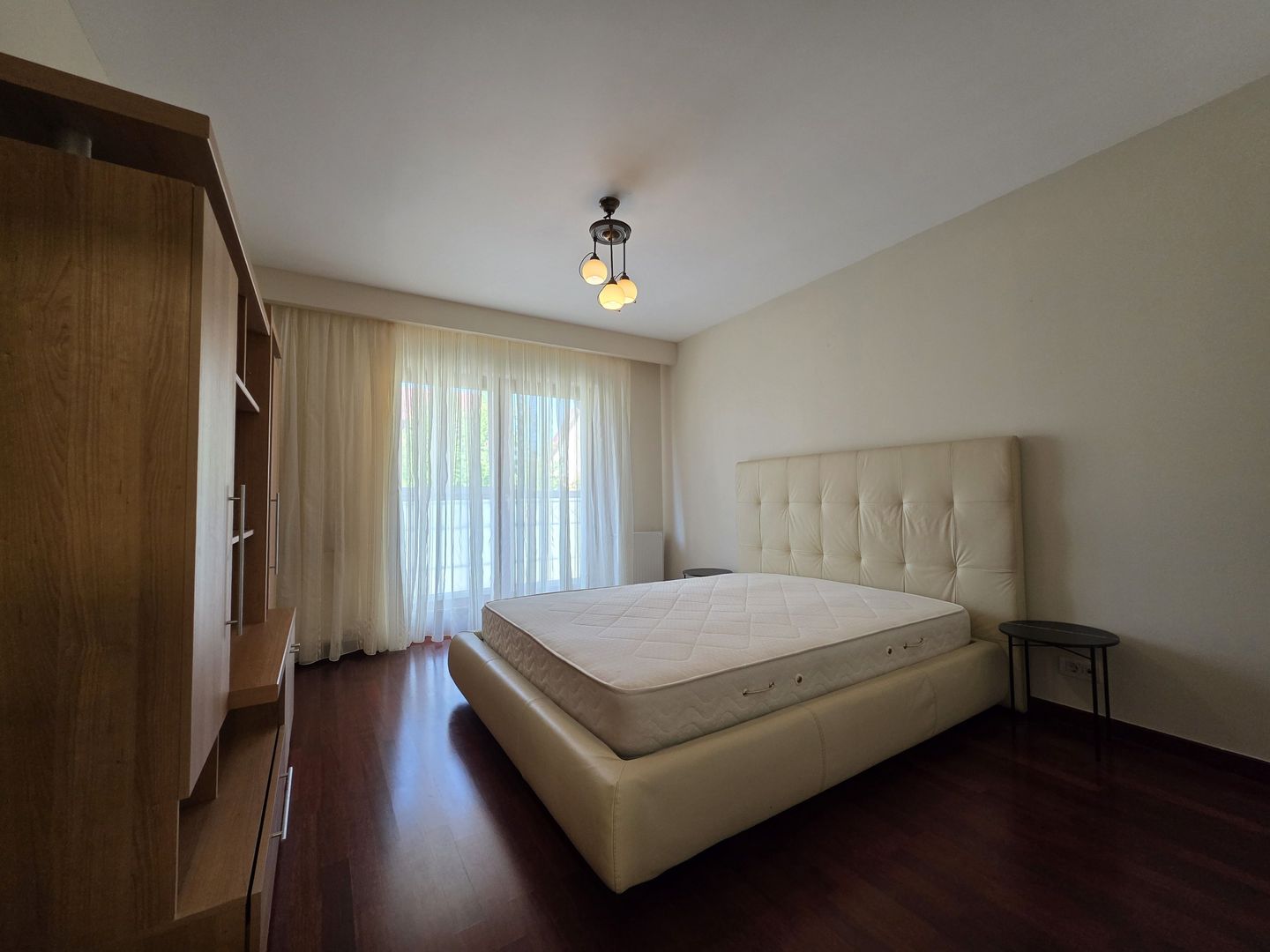 Vilă 5 camere de închiriat | American Village – Pipera - Poză 11