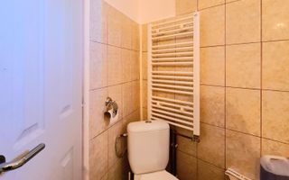 Casa 3 camere de închiriat Brasov - Centru - 80 mp. - Poză 12