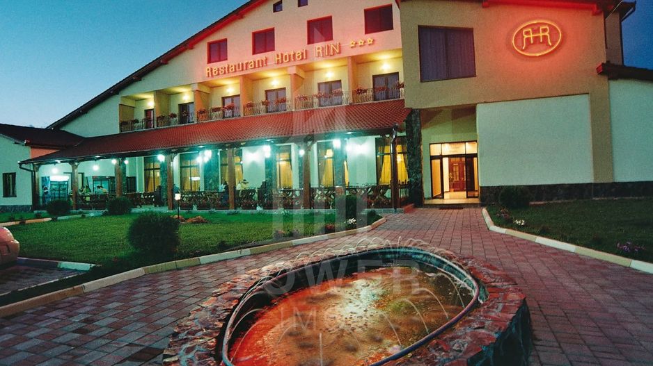 Fostul Hotel Rin - Miercurea Sibiului - Poză 1