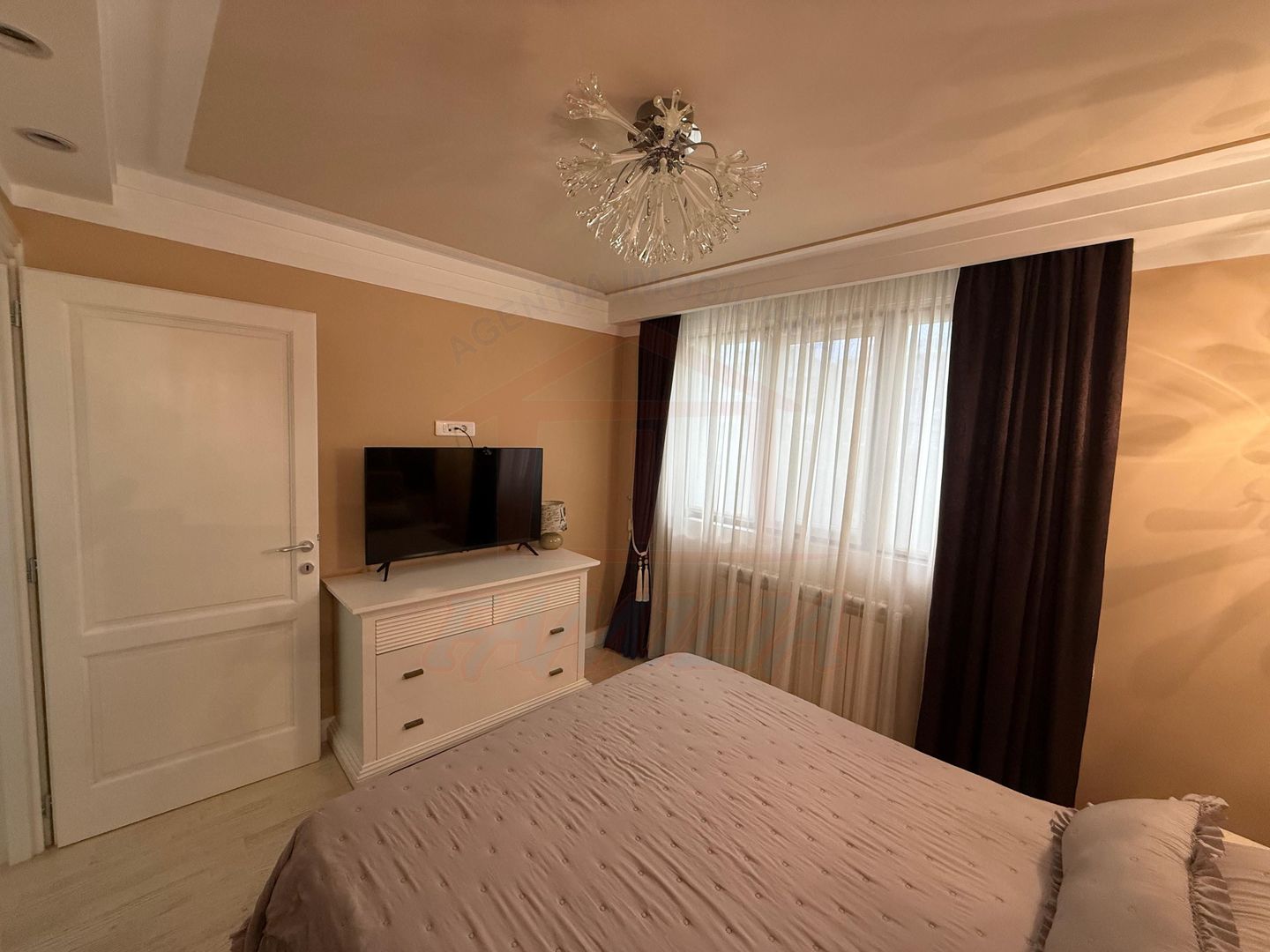 ✨De închiriat 3 camere, Micro 20, 500 Euro/luna - Poză 8