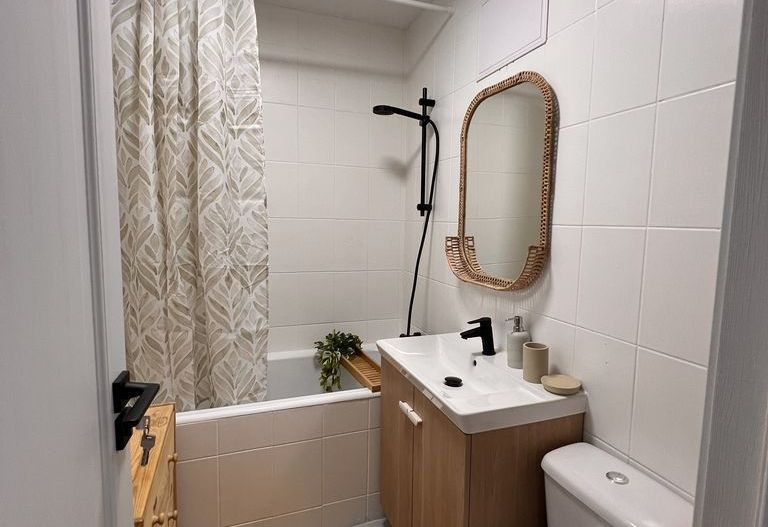 Închiriere 3 camere - Titan-Rotundă - Poză 10