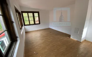 Casa singur in curte - zona Schei - Poză 11