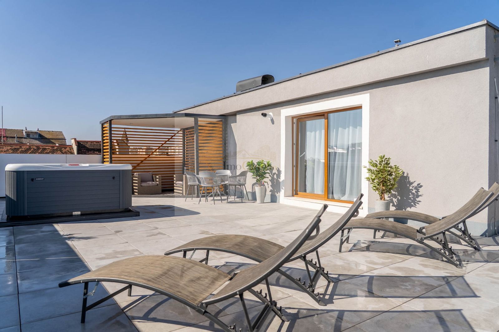 Penthouse LUX cu terasă 150 mp & jacuzzi | Iulius Mall – FSEGA - Poză 17