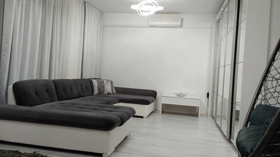 vând apartament 3 camere ultracentral, Satu Mare, - Poză 2