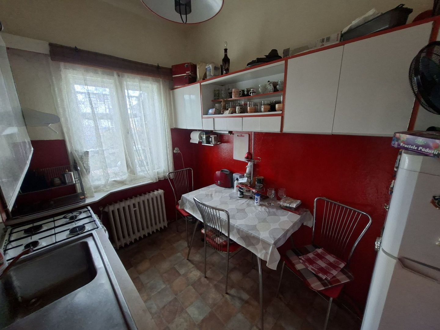 BRASADAS vinde apartament cu 3 camere la etaj in casă - Poză 5