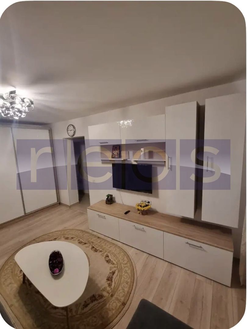 VANZARE 2 CAMERE | ZONA TITAN | MOBILAT SI UTILAT - Poză 3