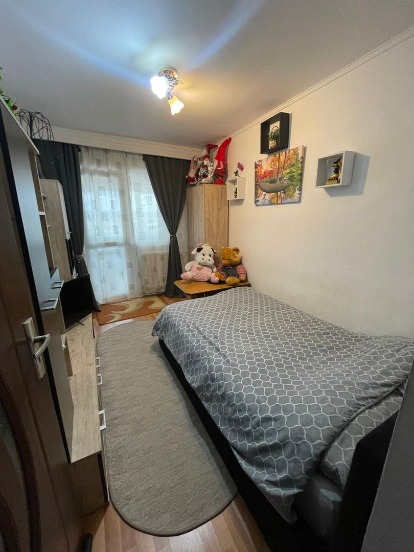 Duplex cu 4 camere de vânzare in Alba Iulia - Poză 3