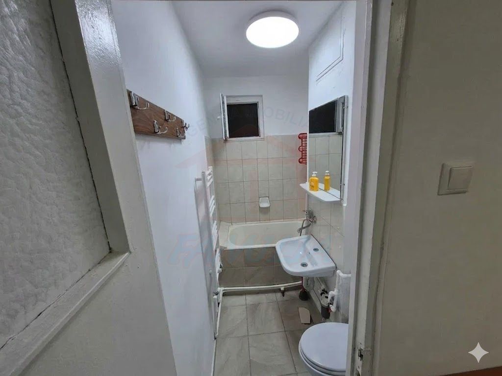 Vanzare apartament 2 camere in micro 19, 40 mp, 50.000 EURO - Poză 5