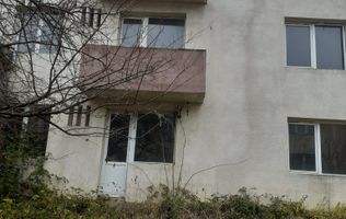 Apartament 2 camere de vânzare – Ghelari | Etaj 1/4 | 45 mp