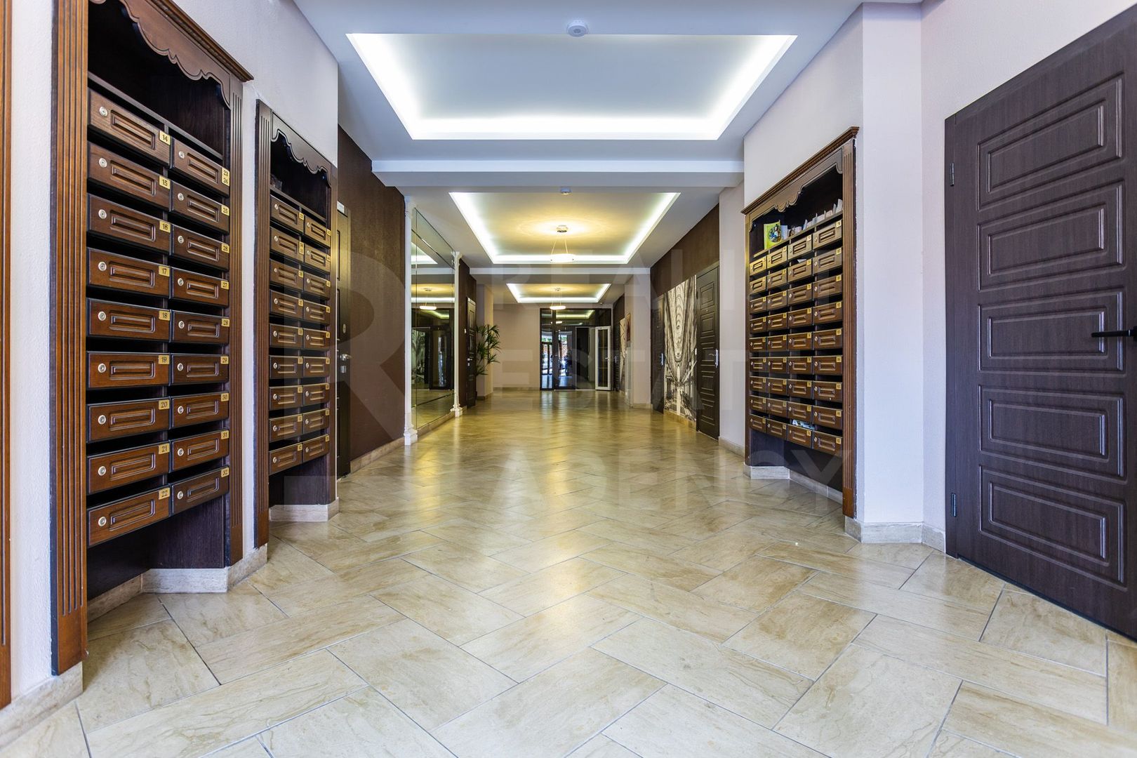 Vânzare, apartament, 2 camere, str. Milano, sectorul Buiucani - Poză 12