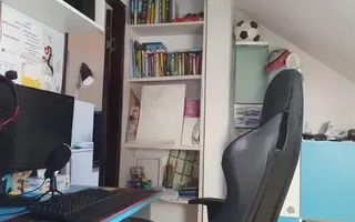 Apartament 3 cam zona Aradului mansarda. - Poză 9