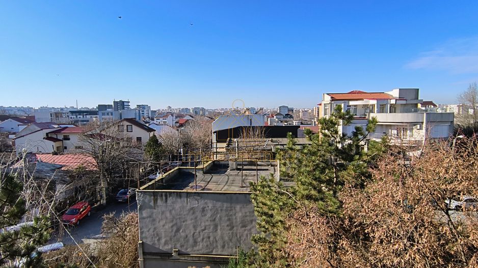 Faleză Nord | Apartamentul tău cu vedere la RĂSĂRIT - Poză 2