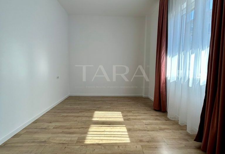 Apartament spațios cu 3 camere la parter înalt în zona Poligon Floreșt - Poză 4