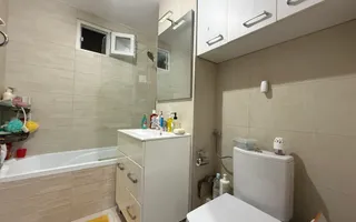 Apartament cu 3 camere de vanzare - 2 balcoane - zona Bucovinei - Poză 11