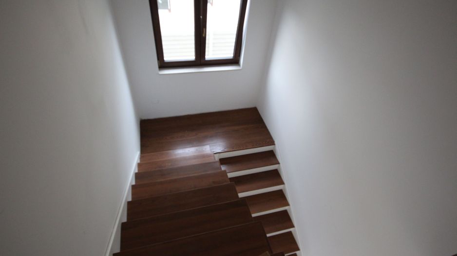 VILA INDIVIDUALA FINISATA LA CHEIE - Poză 9
