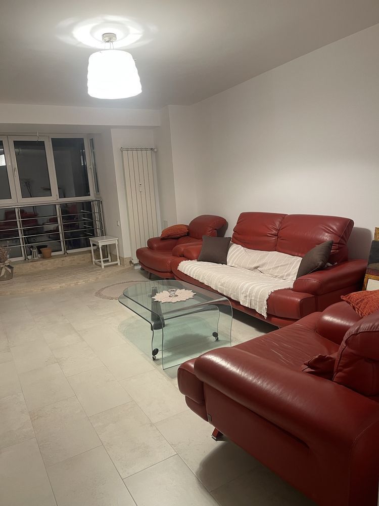 Închiriez apartament 3 camere, modern, spațios, Piața Alba Iulia , AC - Poză 1