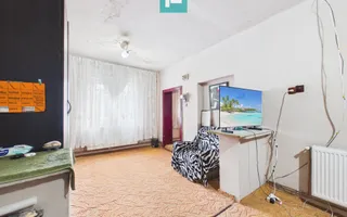 Casă cu 3 camere de vânzare în zona Bujac - Poză 23