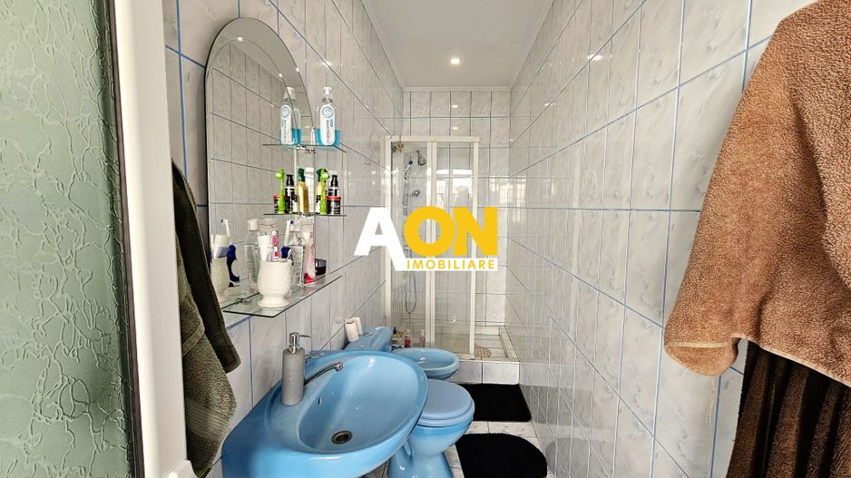 Casa 4 camere, cu garaj si pivnita, 269 mp teren, zona Lipoveni - Poză 11