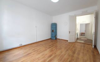 Casa alipita de inchiriat Gruia pt sediu firma, birou, locuinta - Poză 7