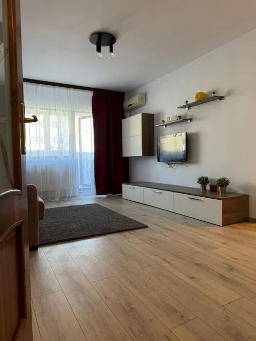 AP 3 CAMERE LUJERULUI, MOBILAT MODERN, METROU 1 MIN, BUCATARIE INCHISA - Poză 1