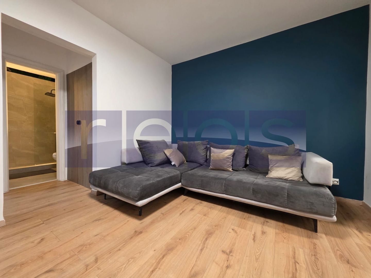 VANZARE 2 CAMERE -SEMIDECOMANDAT -TIMPURI NOI - Poză 6