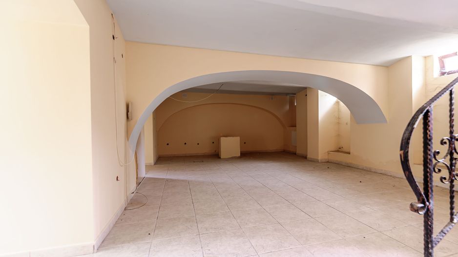 Apartament de vânzare la casă, 90 mp utili-Ultracentral Arad - Poză 4