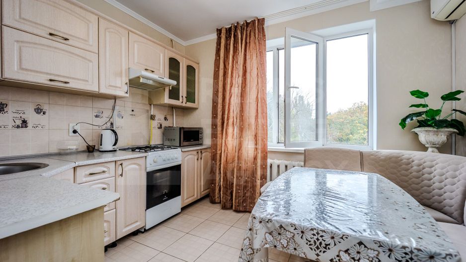 Vânzare, apartament, o cameră, str. Florilor, Râșcani - Poză 1
