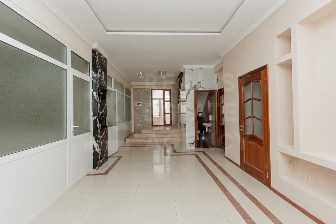 Chirie, oficiu, 320 mp, situat, str. 31 August, Centru - Poză 3