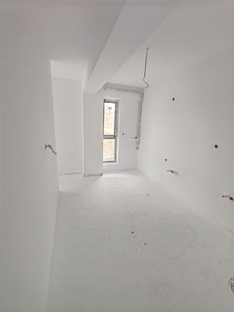 Apartament 2 camere 68 mp Bucium 85000 euro - Poză 3