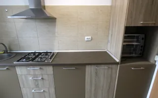 Decomandat, centrala proprie, parcare inclusa. - Poză 11