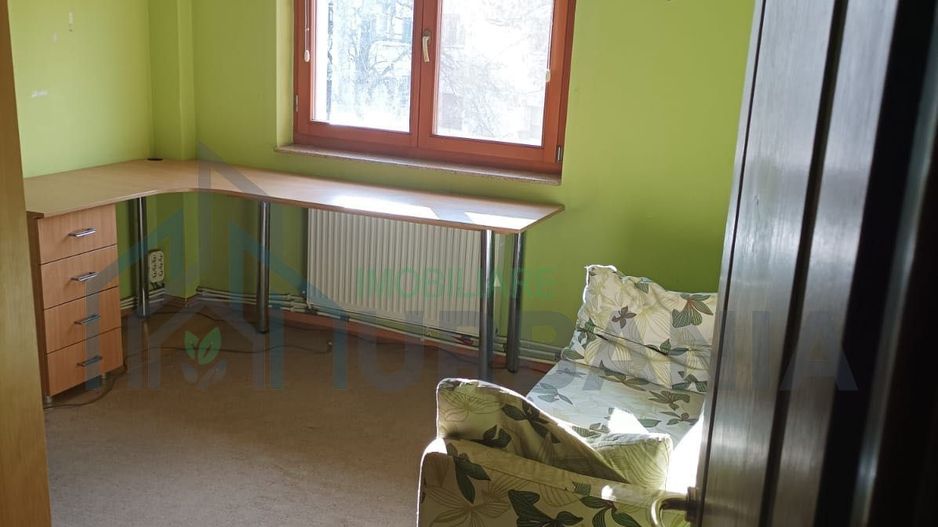 Apartament 3 camere, 70 mp, decomandat, în zona Nicolina, Iași - Poză 4