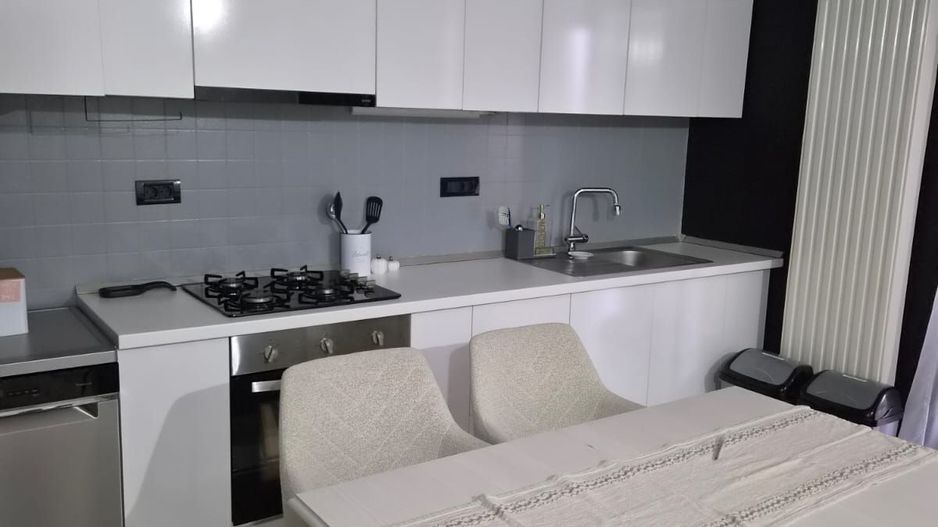 Apartament doua camere,doua locuri de parcare zona Aradului - Poză 7