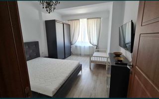 Vand apartament 2 camere - Poză 1