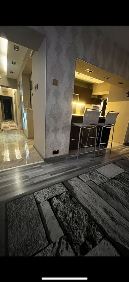 Apartament elegant 3 camere, 110 mp, vedere panoramică pe Bulevardul Decebal - Poză 17