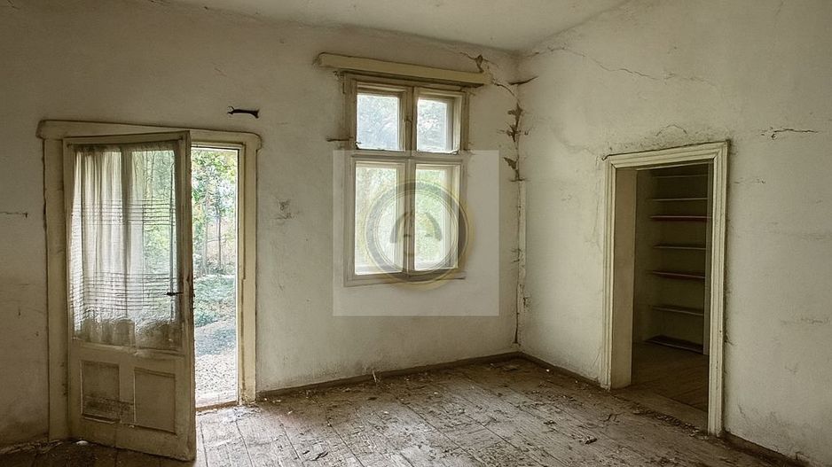 Teren și casă de vânzare în Miercurea Ciuc, zona L1u (strada Leliceni) - Poză 5