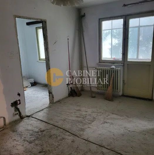 Ocazie Unică în Tătărași, Iași – Apartament cu 2 camere, gata de renovare - Poză 5