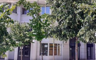 Spatiu comercial de ichiriat - DECEBAL -VITRINA 8 mp - Poză 9