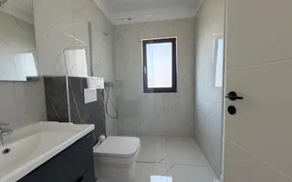 Duplex despartit | 5 camere | Garaj | Finisaje premium | 3 bai |Asfalt - Poză 17