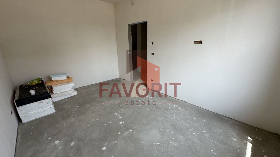 COMISION 0%. Duplex despartit prin garaj finisat la cheie in Dumbravita - Poză 7