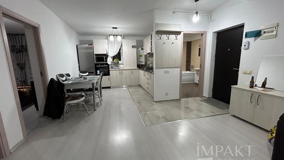 Apartament de inchiriat cu 3 camere, parcare, zona Terra! - Poză 3