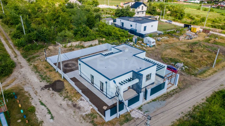 Vânzare, Casă Hi-Tech, 4 camere, str. Ion Suruceanu, Ialoveni - Poză 5